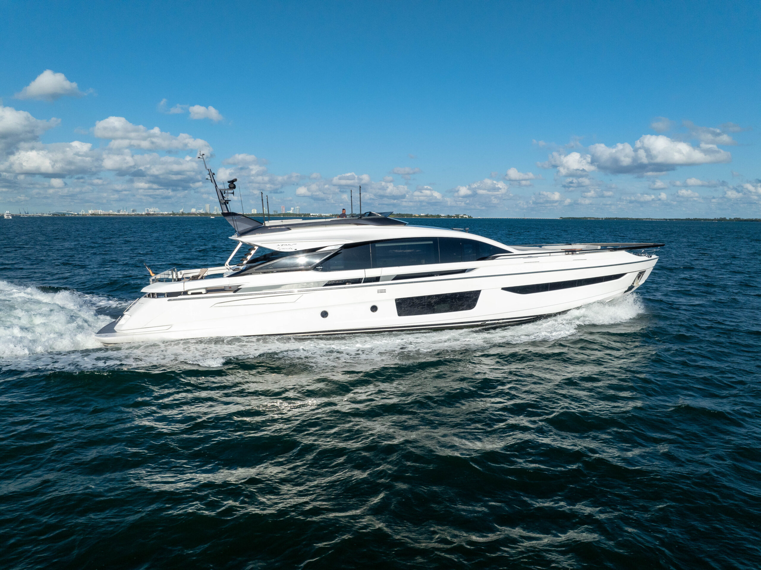 94' azimut 'bash' drone 20